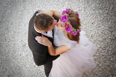 pocalunek wianek sesje plenerowe fotografia plener studiofx lukow wojcieszkow krzywda radzyn podlaski lubartow garwolin stanin